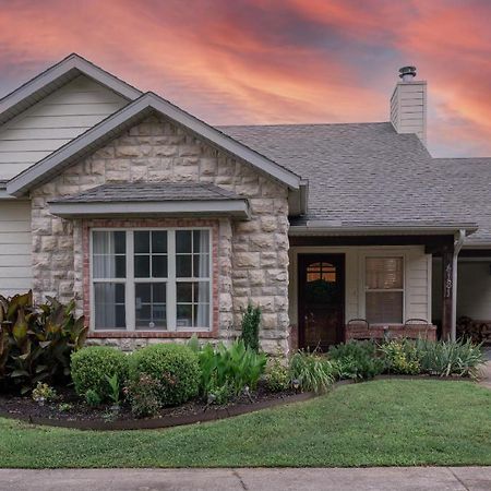 Cottage Getaway - Quiet Cottage Charm Near U Of A Fayetteville Luaran gambar